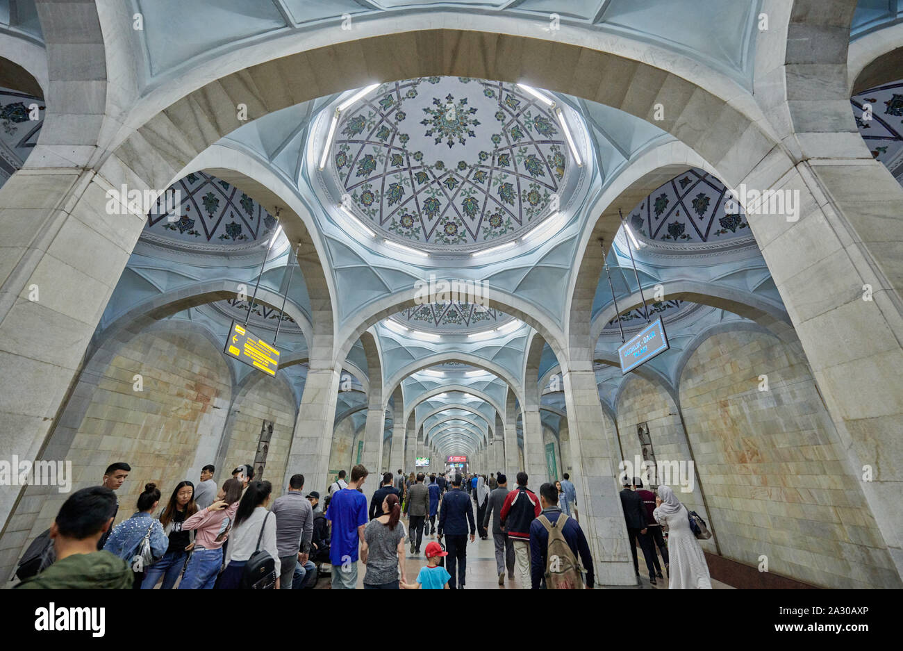 Alisher Navoiy Station of the Tashkent Metro, Tashkent, Uzbekistan ...
