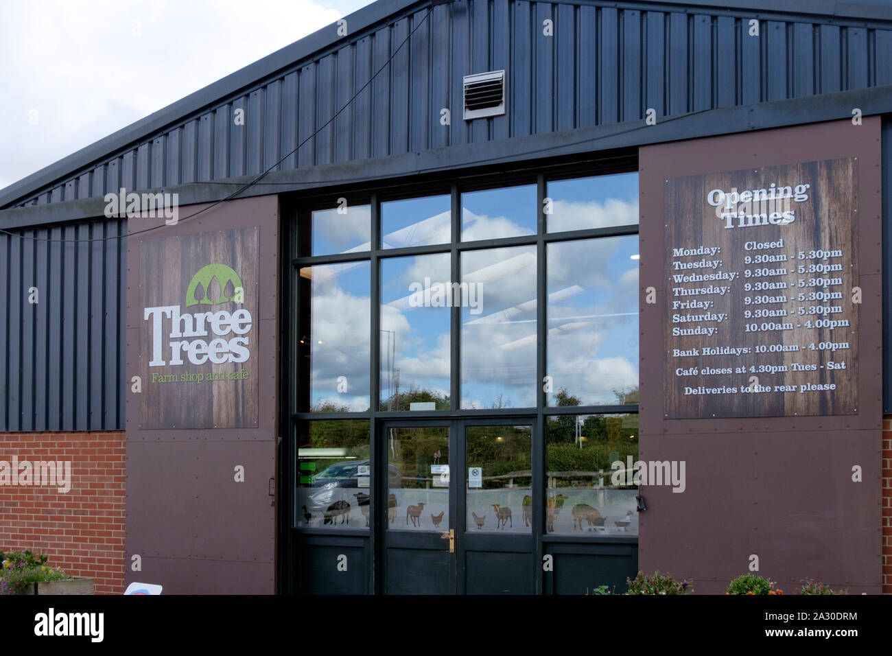Three Treees Farm Shop and Cafe, Chiseldon Wiltshire UK Stock Photo