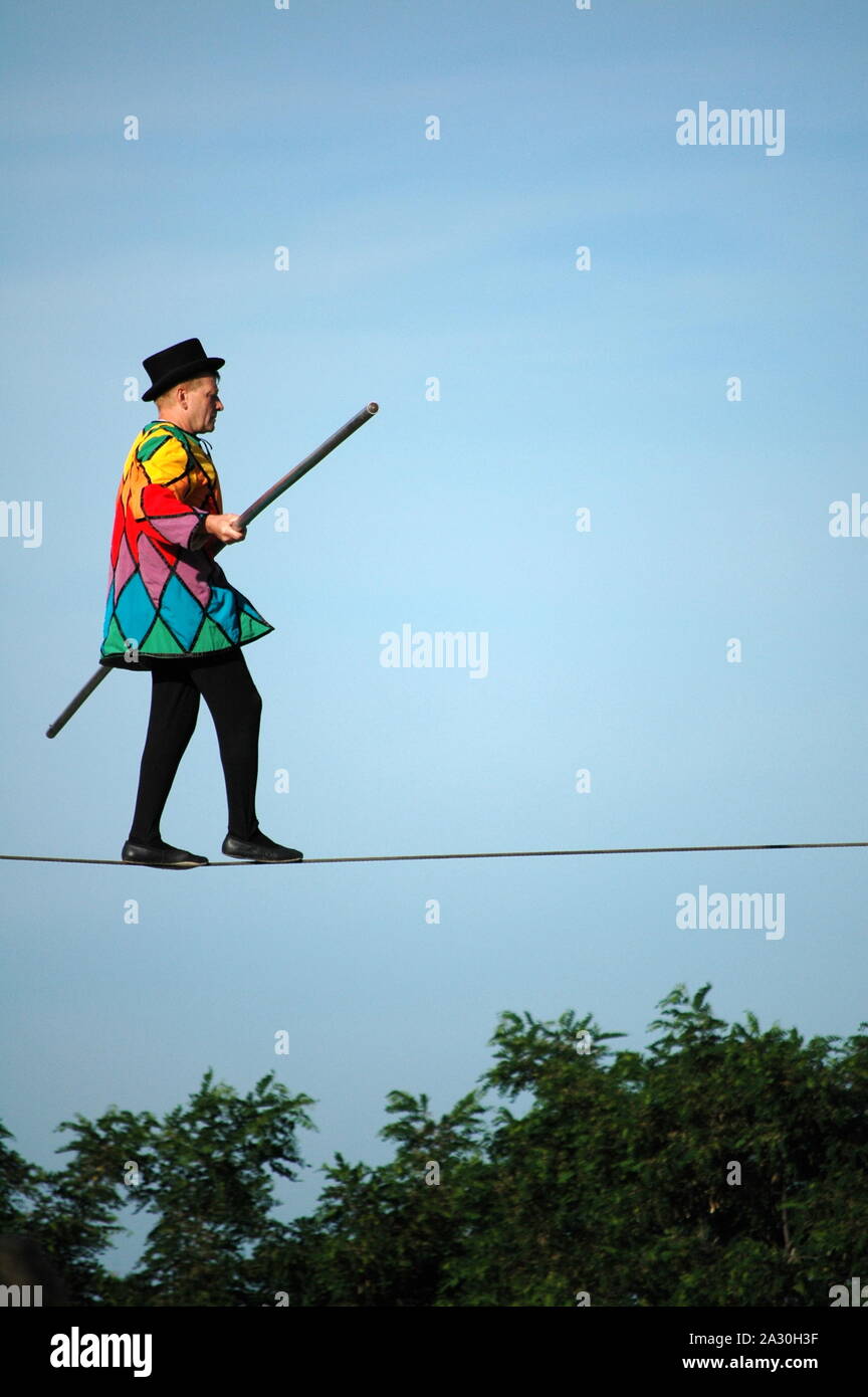 Tightrope walker circus hires stock photography and images Alamy