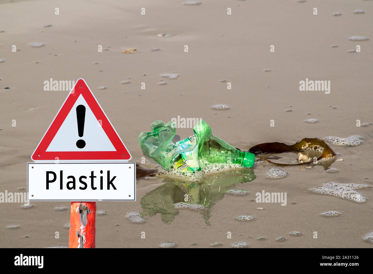 Warning sign plastic garbage oceans Stock Photo