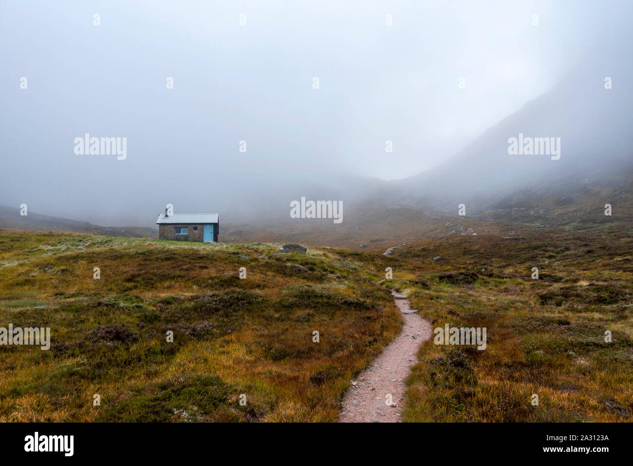 Hutchison Memorial Hut bothy on Glen Derry route in the Cairngorms National Park that takes you up to Ben Macdui the highest mountain in the park. Stock Photo