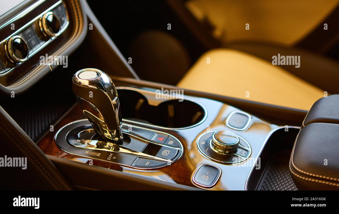Car control panel automatic transmission hi-res stock photography and ...