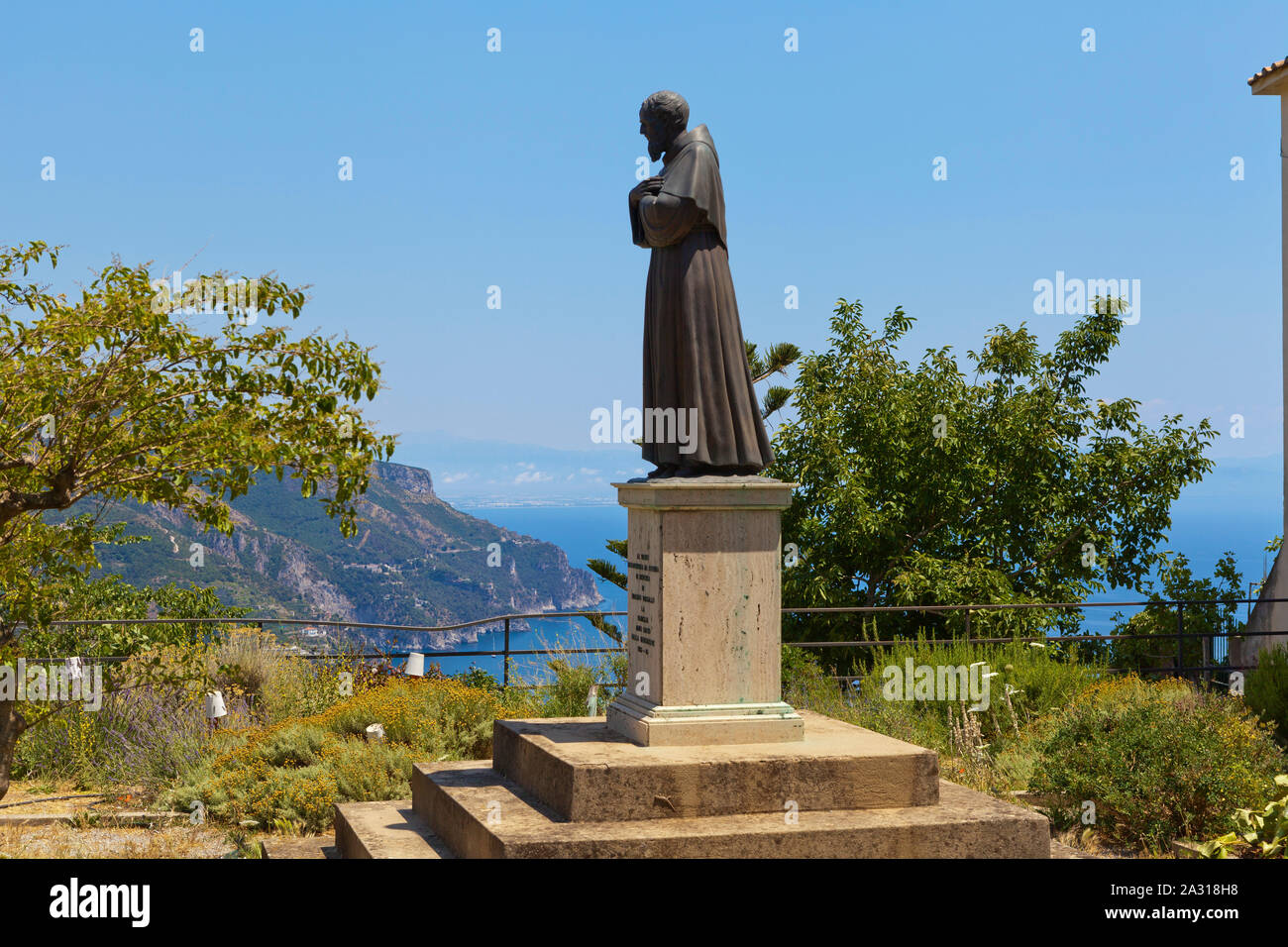 St Francis memorial statue, Ravello, Amalfi Stock Photo