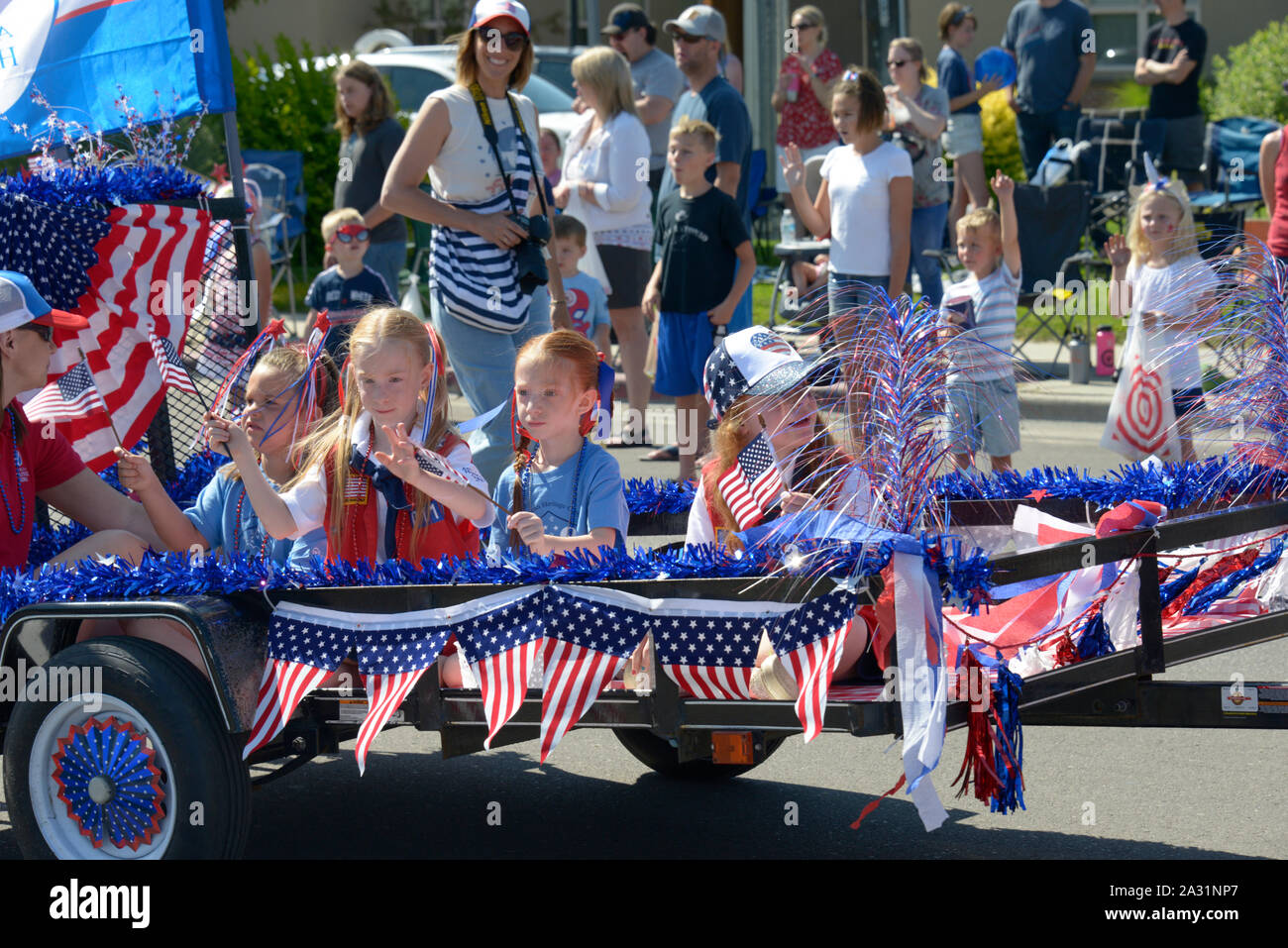 Parade Floats, American flags, Float, July 4, Independence Day, 4th of