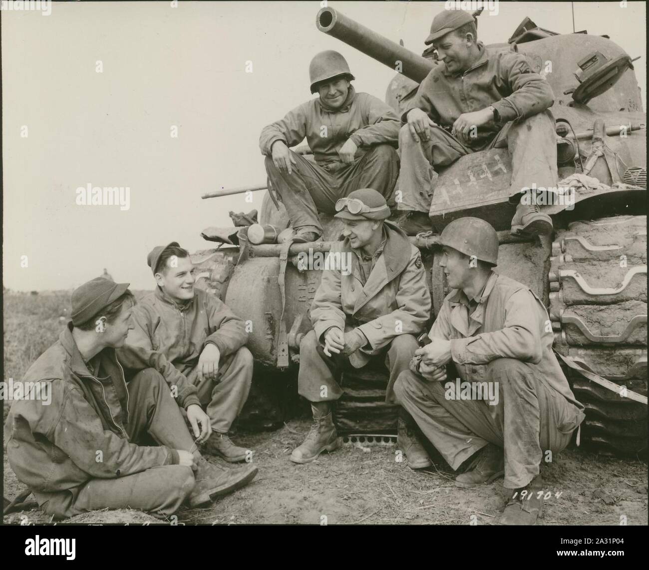 Ernie Pyle at Anzio with the 191st Tank Battalion, US Army. Stock Photo