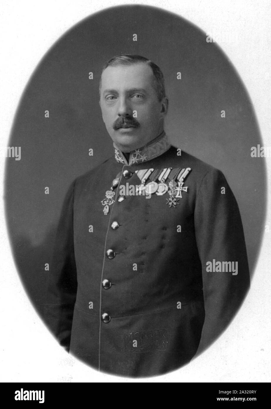 Erzherzog ferdinand Black and White Stock Photos & Images - Alamy