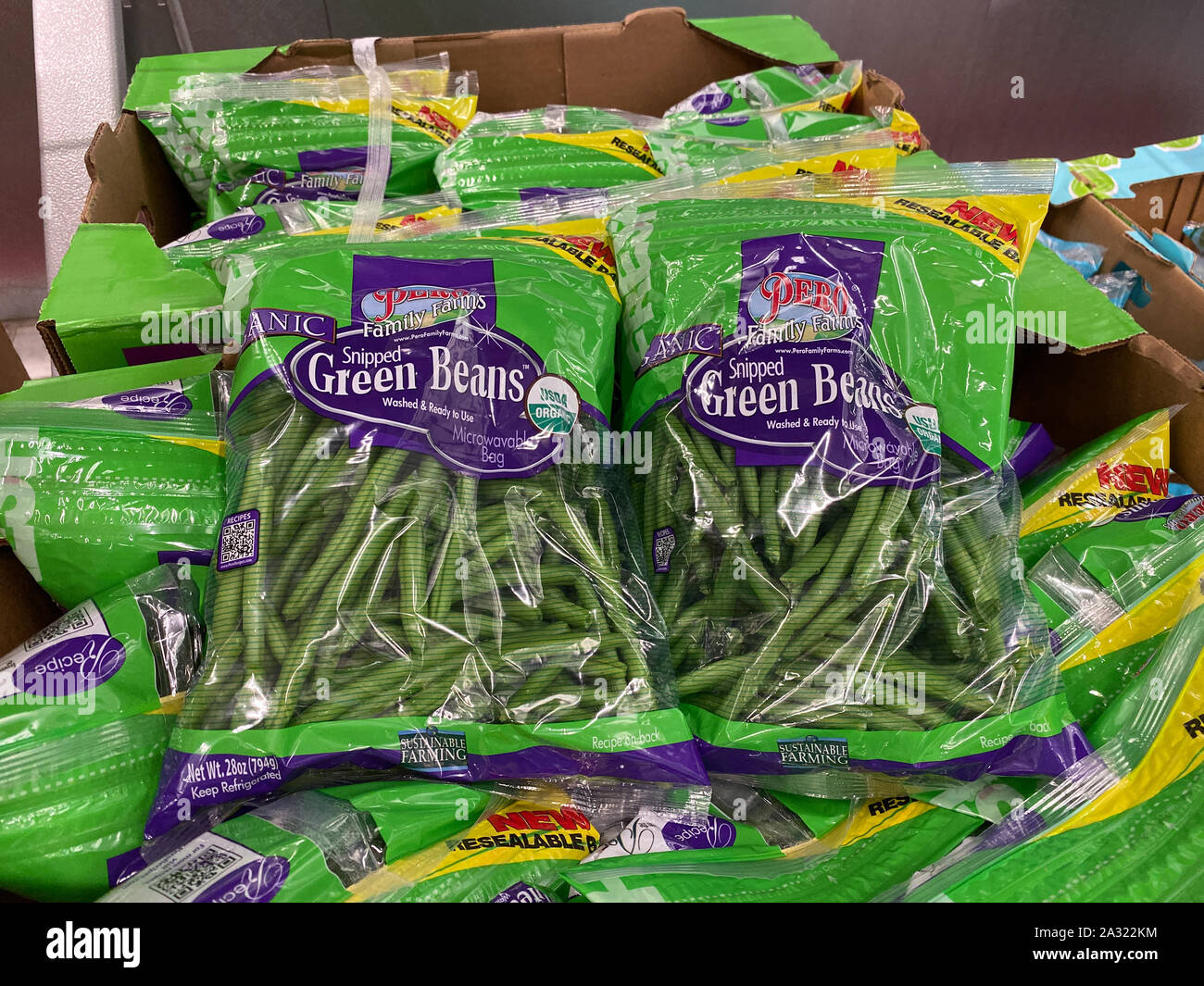 Orlando,FL/USA 10/4/19 Packages of green beans at the fresh produce