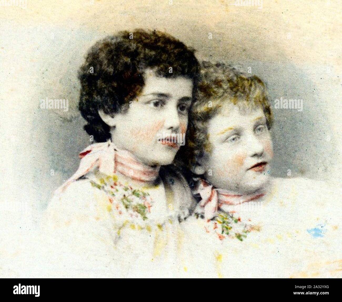 Eva und Bertha (Hertha) Putz von Rolsberg um 1887. Stock Photo