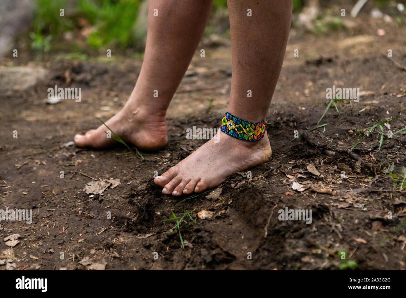 Wearing an ankle bracelet hires stock photography and images Alamy