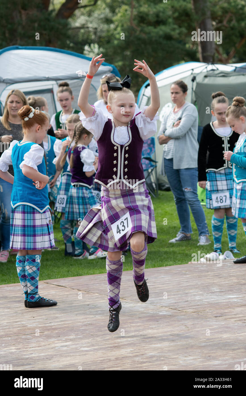 Peebles girl clearance clothes