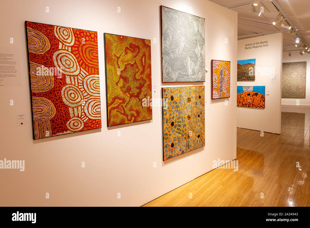 Aboriginal art gallery alice springs hires stock photography and