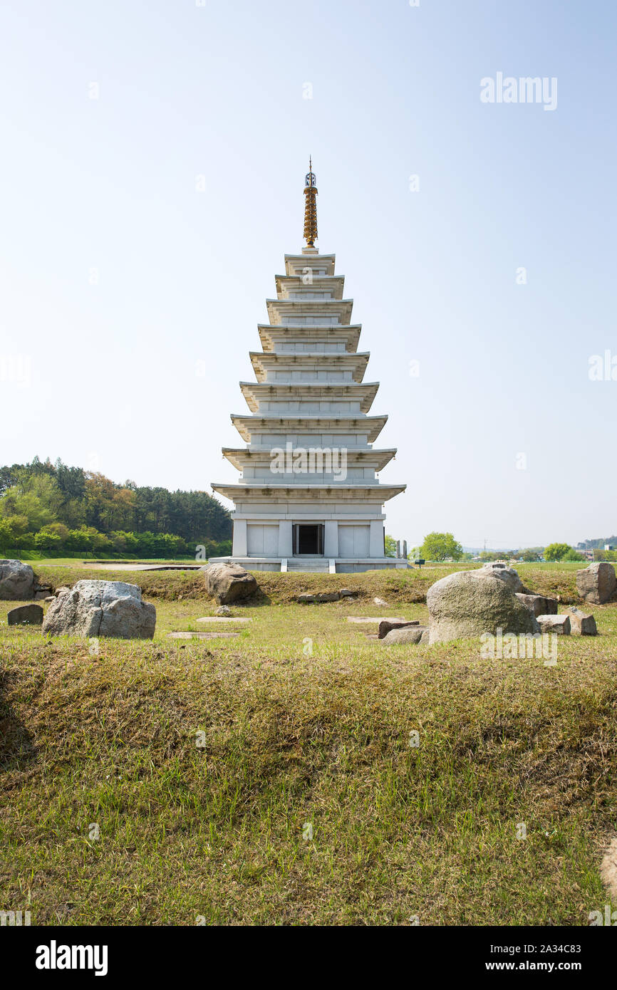 Mireuksa pagoda, iksan hires stock photography and images Alamy