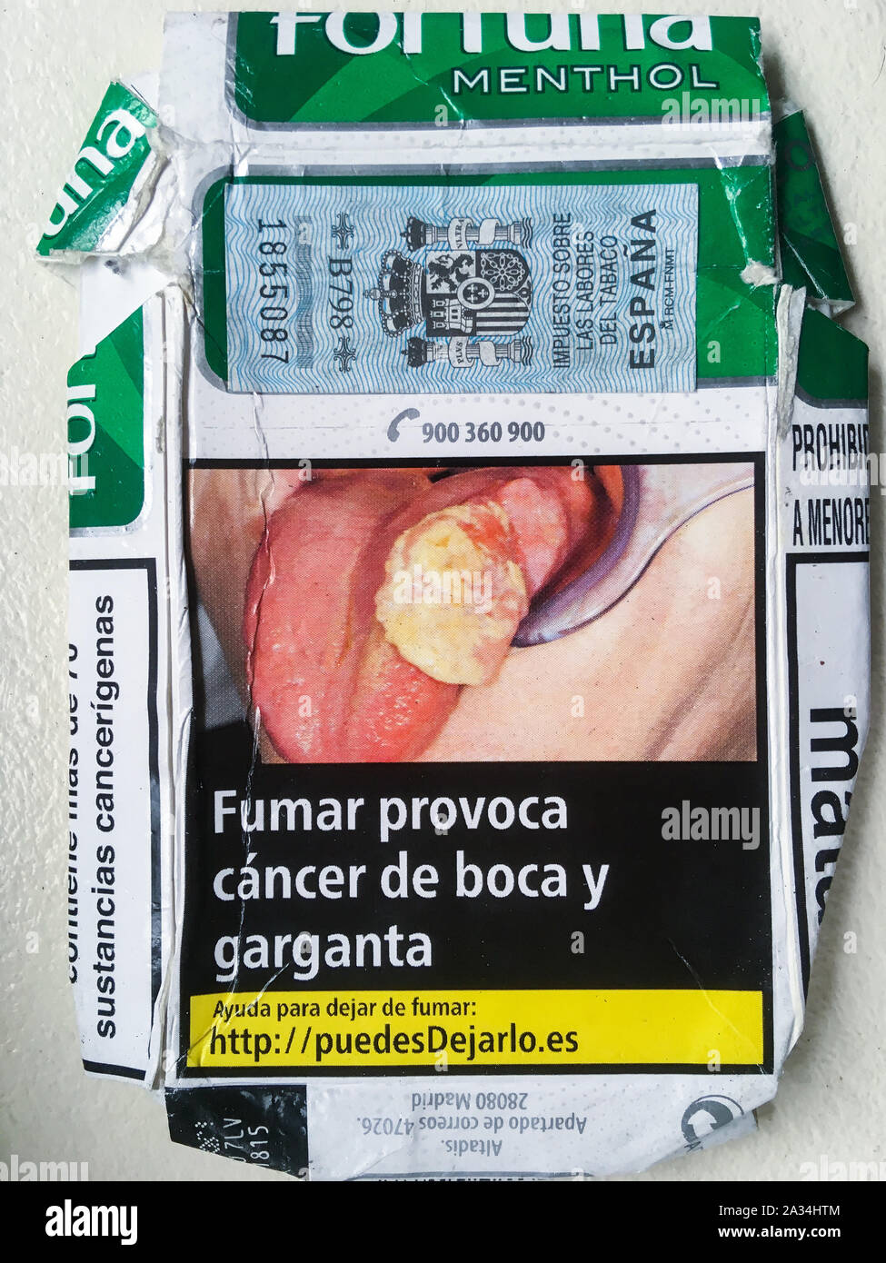 Healthcare warning written on a Spanish cigarettes pack Stock Photo Alamy