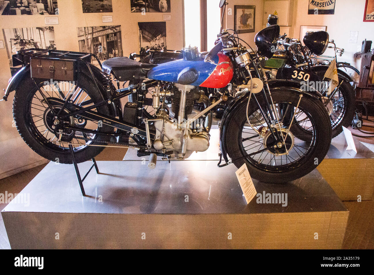 Musée de la Moto à Marseille (France) Motobike Museum in Marseilles :  Peugeot P105 350cc 1928 (French Stock Photo - Alamy