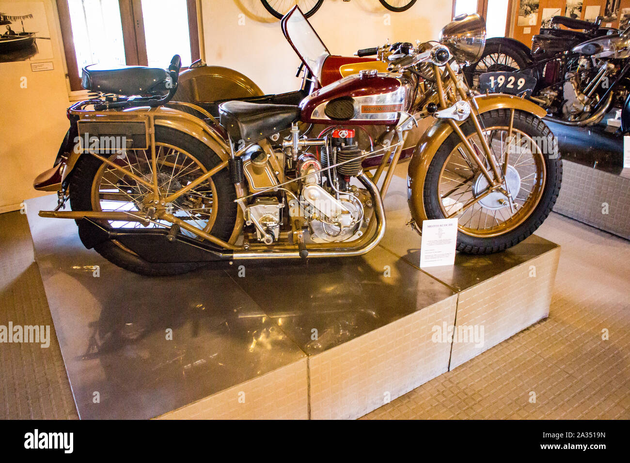 Musée de la Moto à Marseille (France) Motobike Museum in Marseilles : Motosacoche 1929 (Swiss) Stock Photo