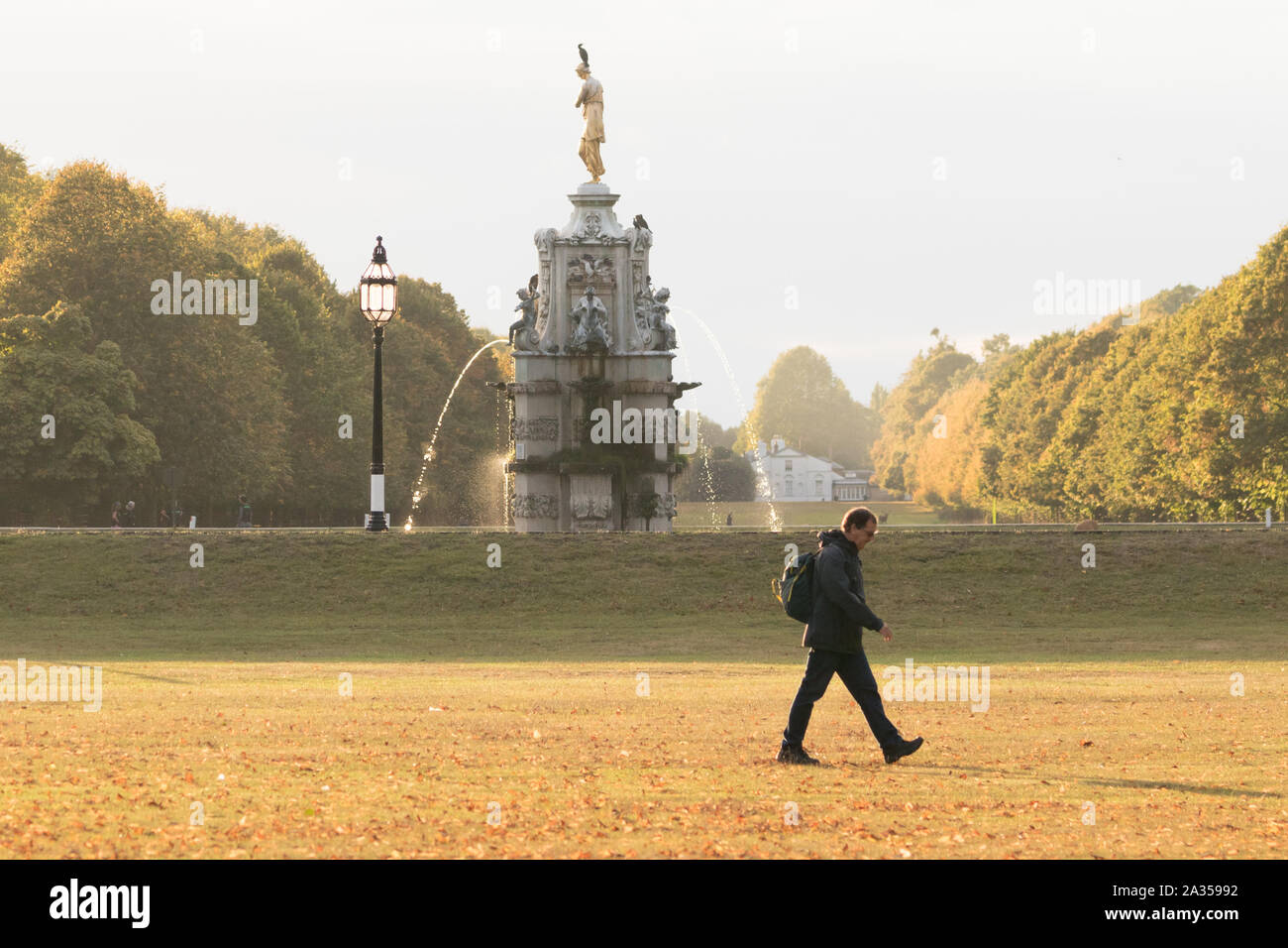 The Diana Fountain in Bushy Park. London, UK Stock Photo Alamy
