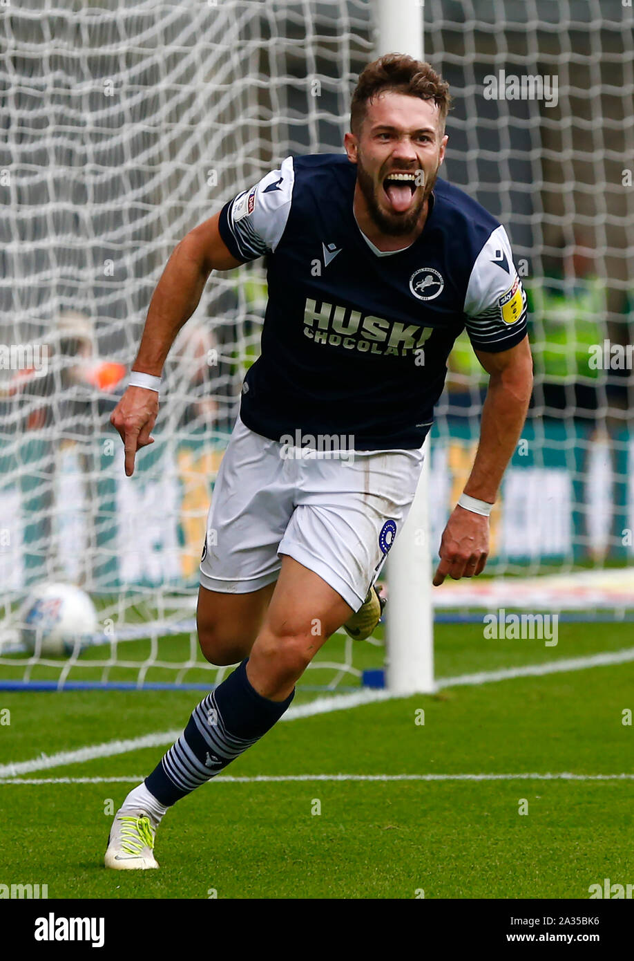 London, UK. 5th Oct, 2019.  Tom Bradshaw of Millwall celebrates his goal during English Sky Bet Championship between Millwall and Leeds United at The Den, London, England on 05 October 2019 Credit: Action Foto Sport/Alamy Live News Stock Photo