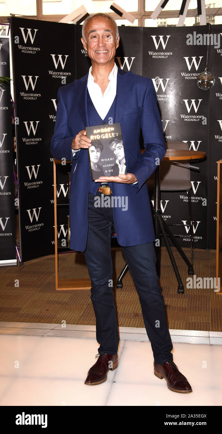 London, UK. 05th Oct, 2019. Andrew Ridgeley attends a book signing for 'Wham! George & Me' at Waterstones bookstore in Piccadilly. Credit: SOPA Images Limited/Alamy Live News Stock Photo