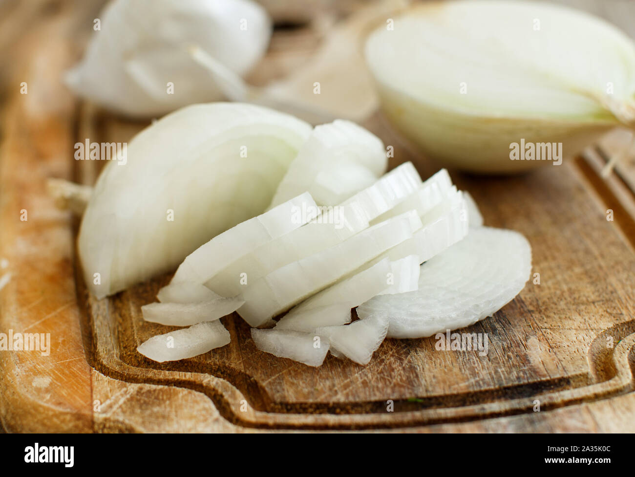 White onion sliced hi-res stock photography and images - Alamy