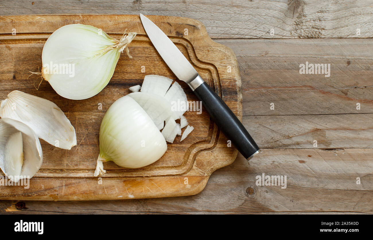 White onion sliced hi-res stock photography and images - Alamy