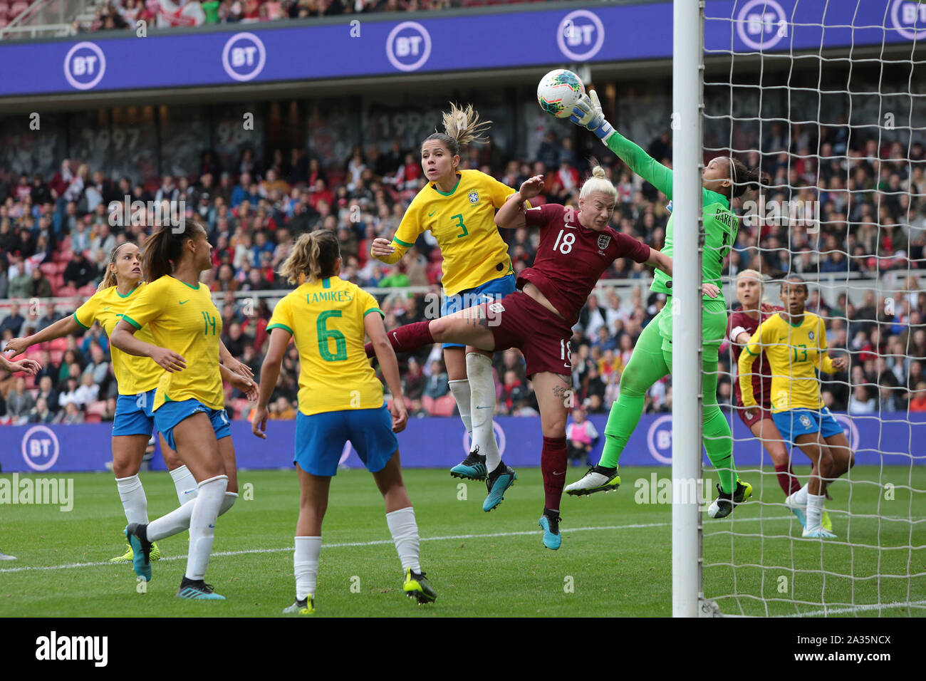 Middlesborough, UK. 05th Oct, 2019. Beth England of England jst fails to get her head on the ball as Barbara of Brazil saves during the International Friendly match between England Women and Brazil Women at the Riverside Stadium, Middlesbrough on Saturday 5th October 2019. (Credit: Harry Cook | MI News) Photograph may only be used for newspaper and/or magazine editorial purposes, license required for commercial use Credit: MI News & Sport /Alamy Live News Stock Photo