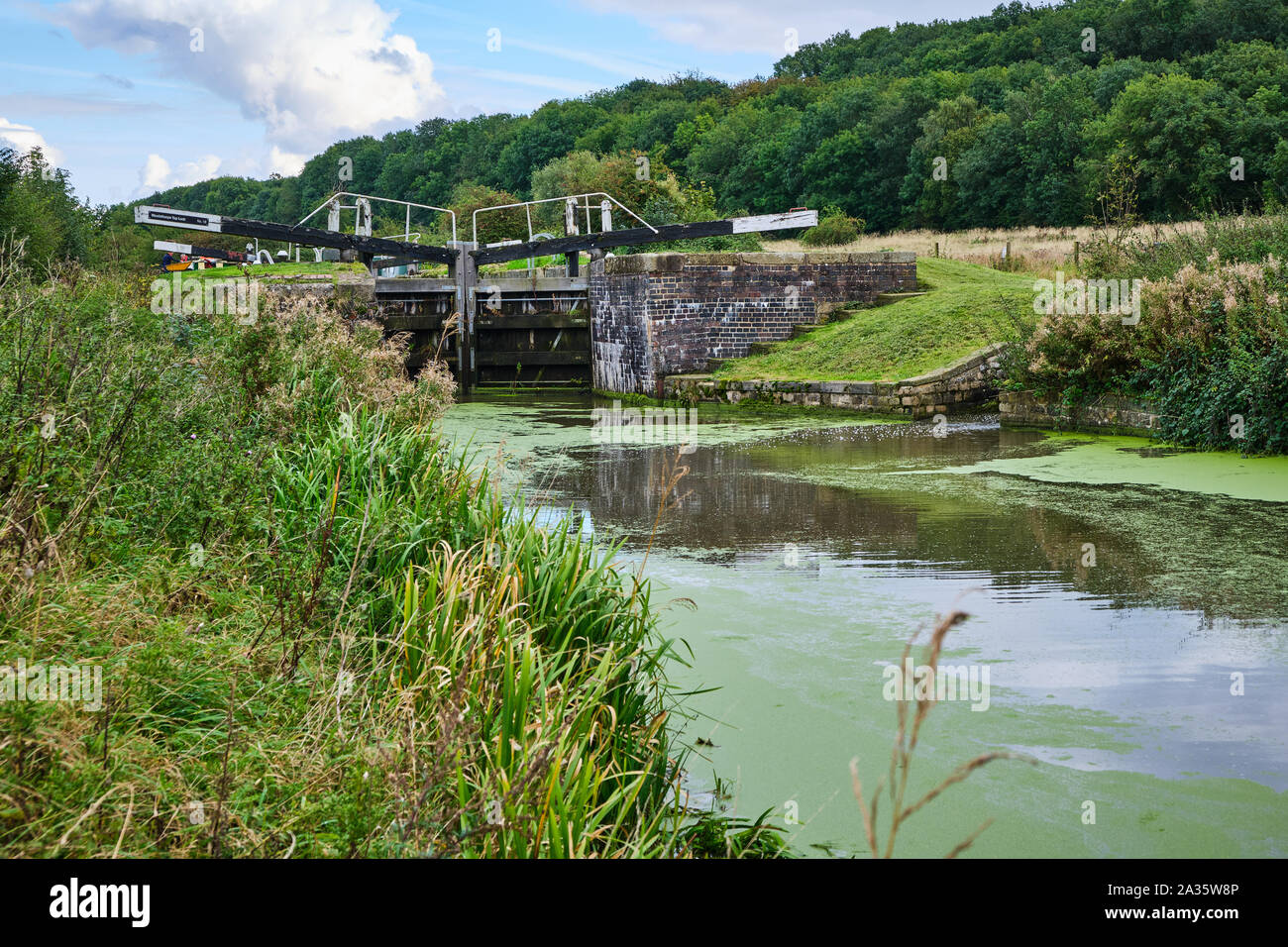 Woolsthorpe top lock on the restored section of Grantham Canal in Lincolnshire Stock Photo