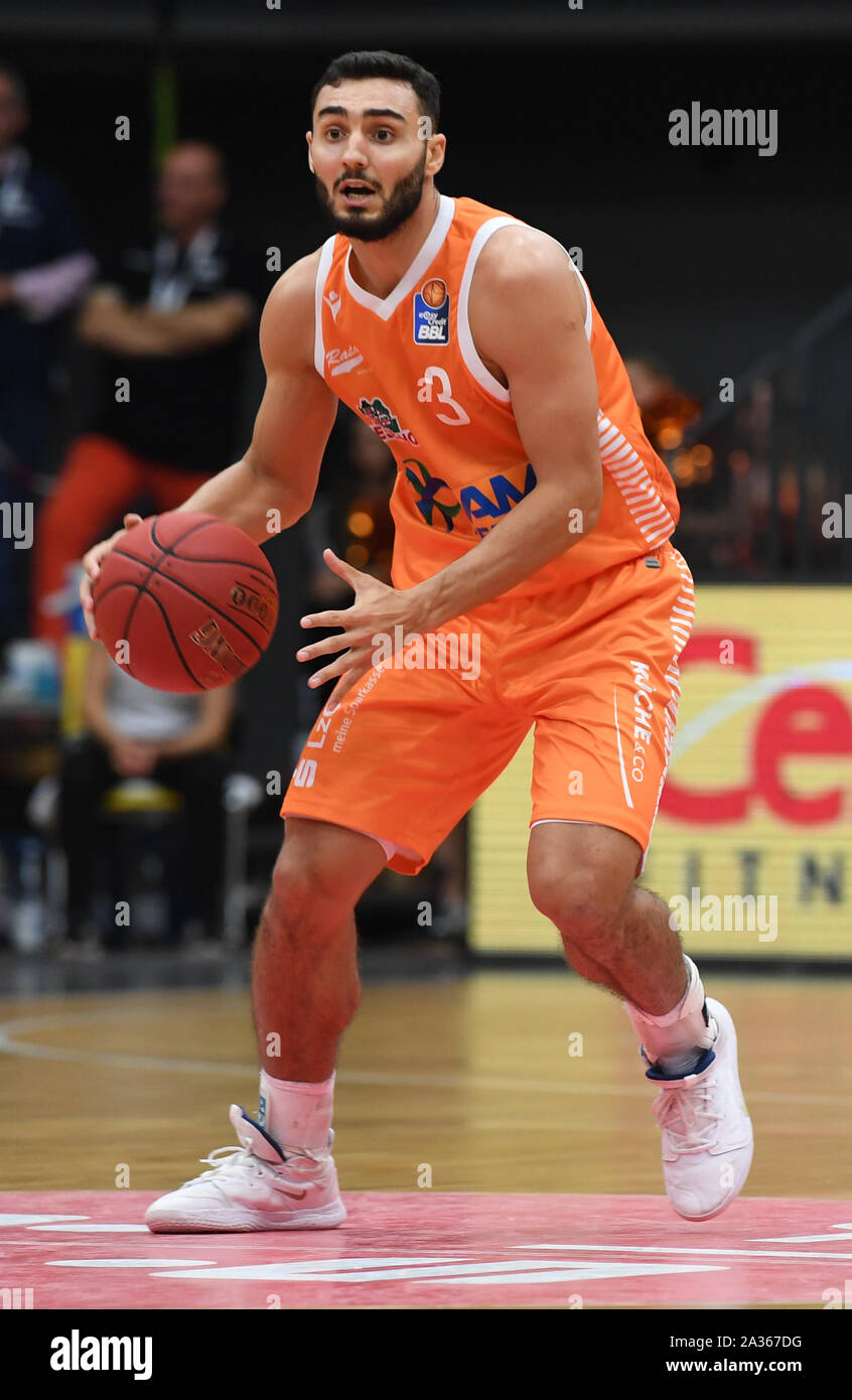 Dileo maximilian ewe baskets oldenburg hires stock photography and