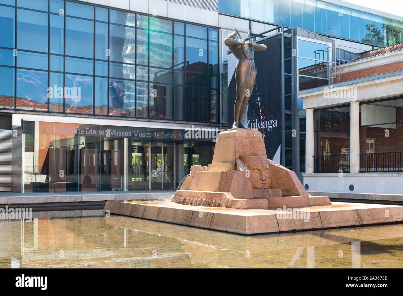 Museo de bellas artes de bilbao museo de arte hires stock photography