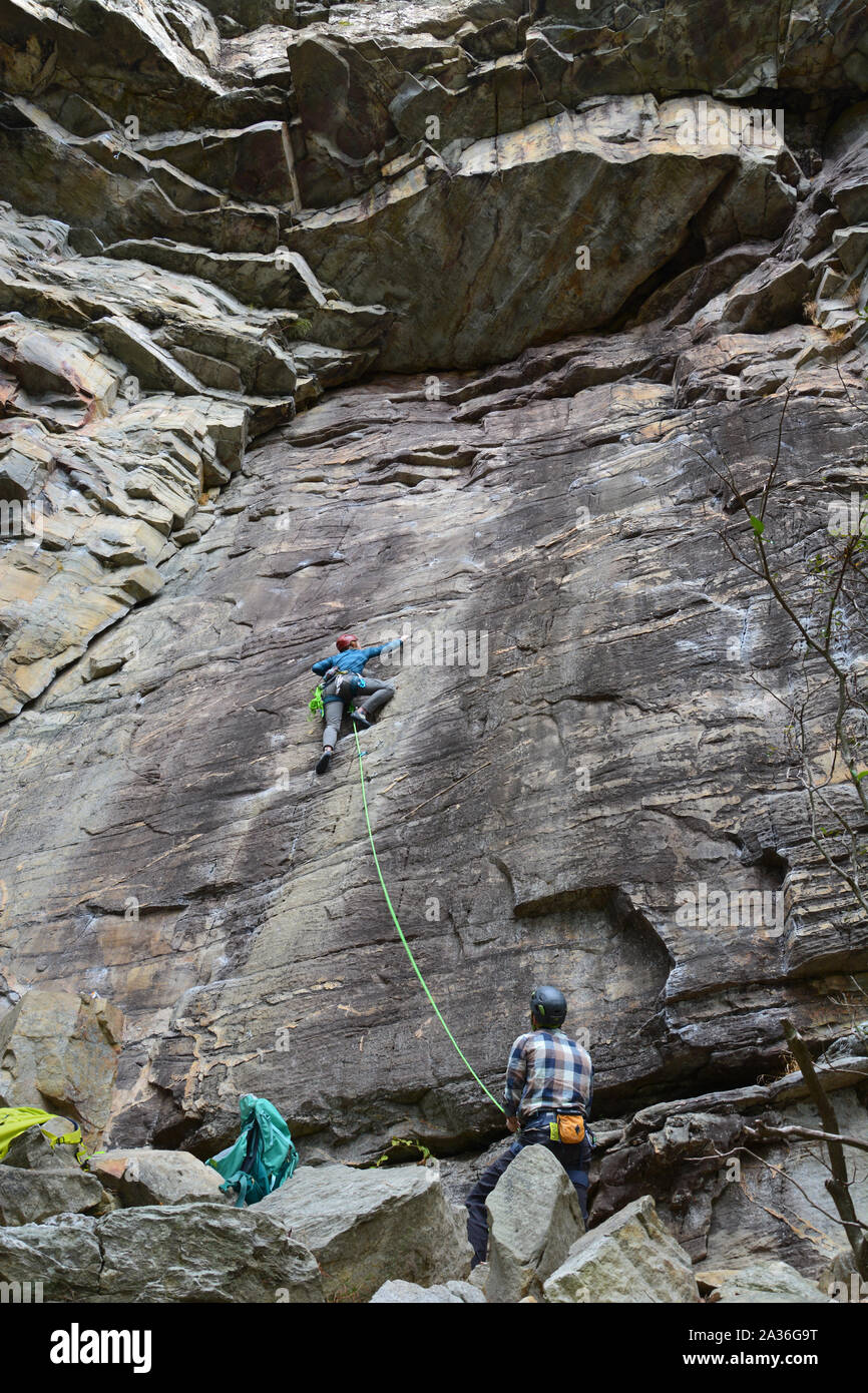 Nc mountain climbing hires stock photography and images Alamy