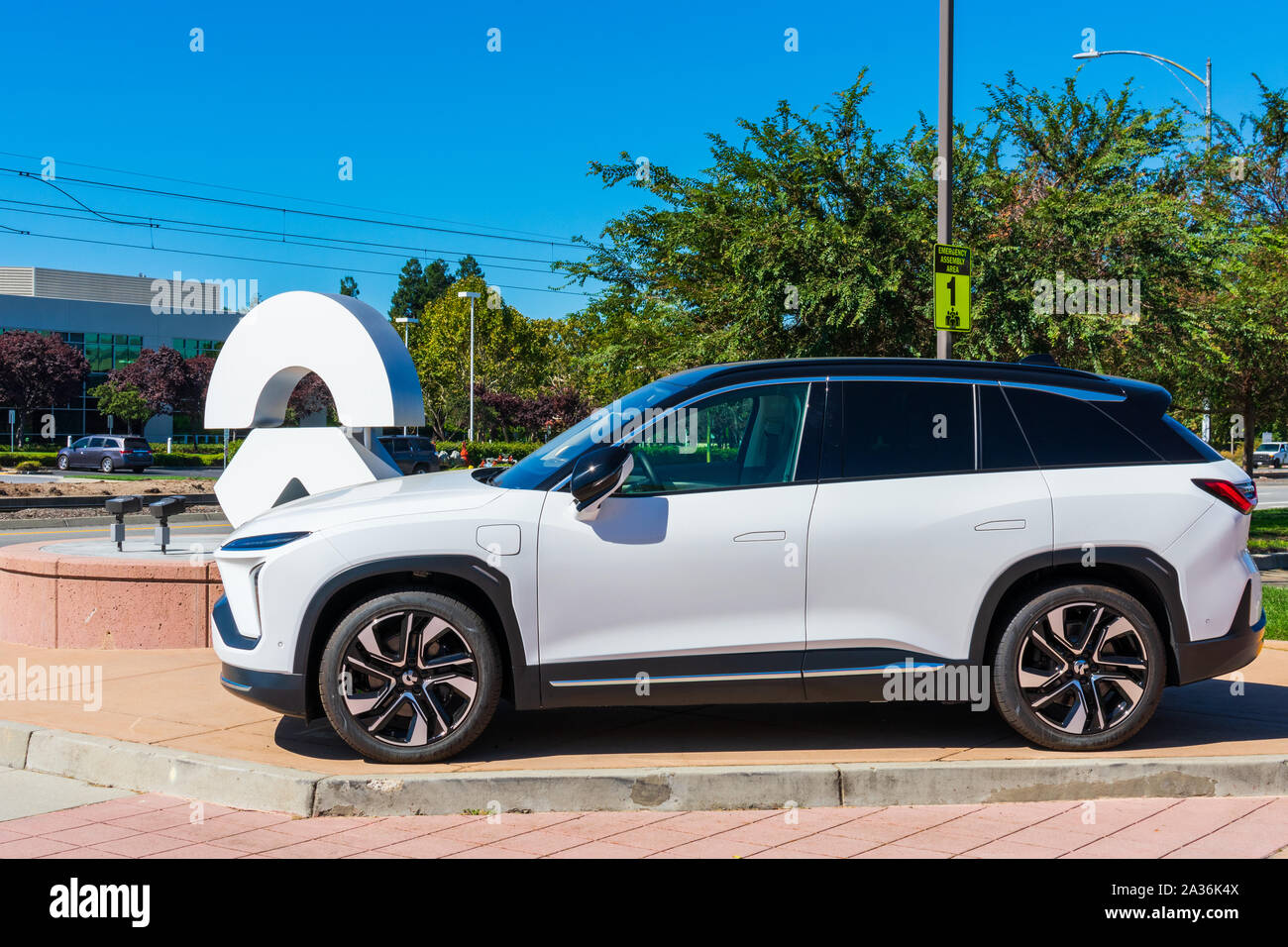 Nio es6 usa deals