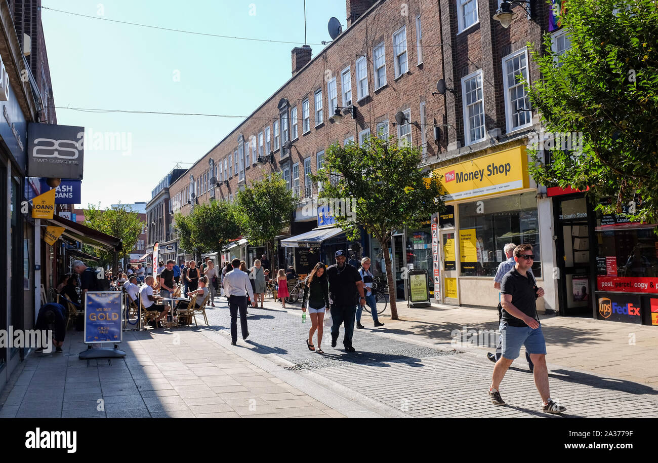 Kingston upon thames street hires stock photography and images Alamy