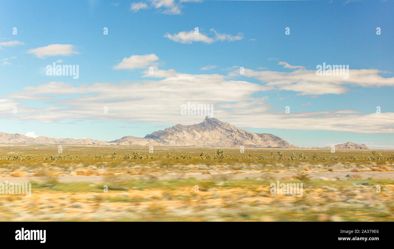 Nevada and Arizona motorway landscape Stock Photo - Alamy