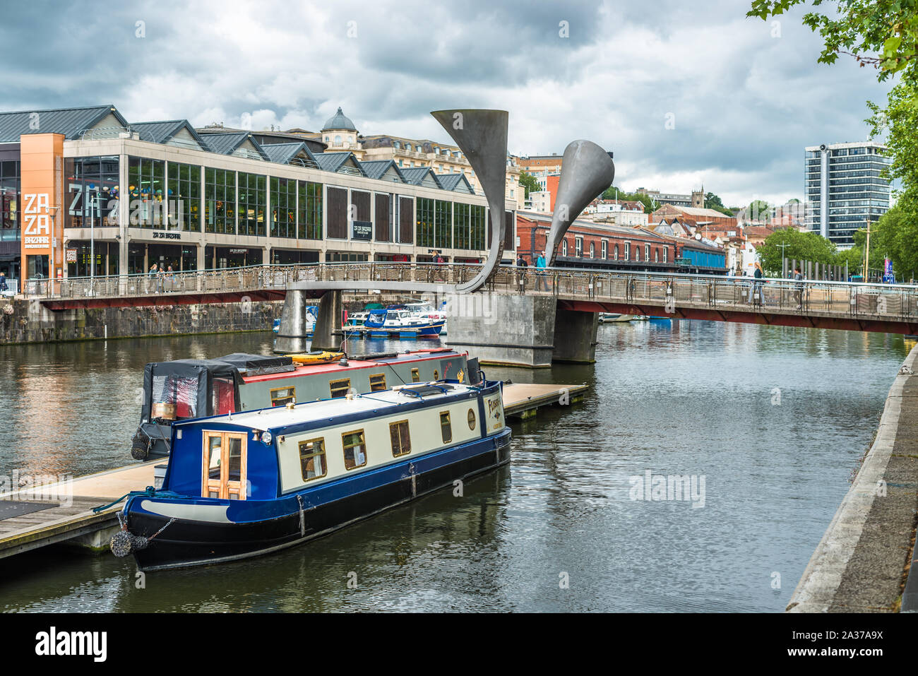 Pero's Bridge over St Augustine's Reach Bristol Harbour Bristol Avon England UK GB EU Europe Stock Photo