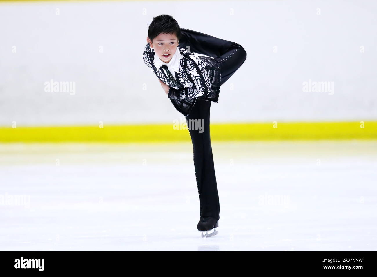 Shiga, Japan. 4th Oct, 2019. Yuki Yoshioka Figure Skating Kinki