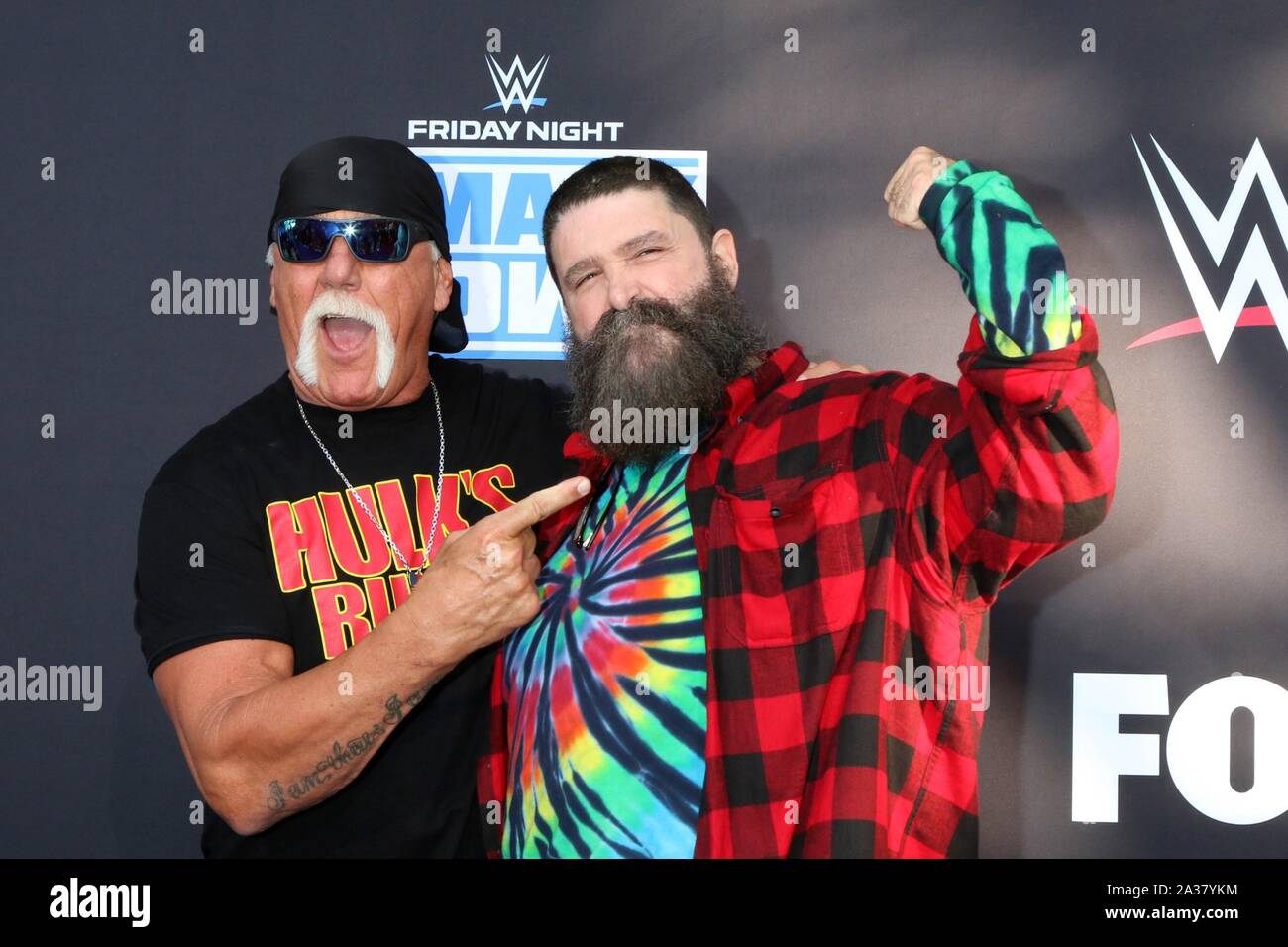 Los Angeles, CA. 4th Oct, 2019. Hulk Hogan, Mick Foley at arrivals for WWE 20th Anniversary Celebration SmackDown Premiere, STAPLES Center, Angeles, CA October 4, 2019. Credit: Priscilla Grant/Everett Collection/Alamy Live