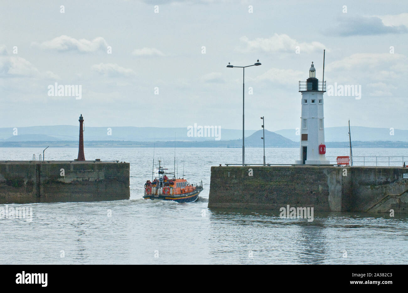 Anstruther pier and RNLI lifeboat ('Kingdom of Fife'). Fife, Scotland Stock Photo
