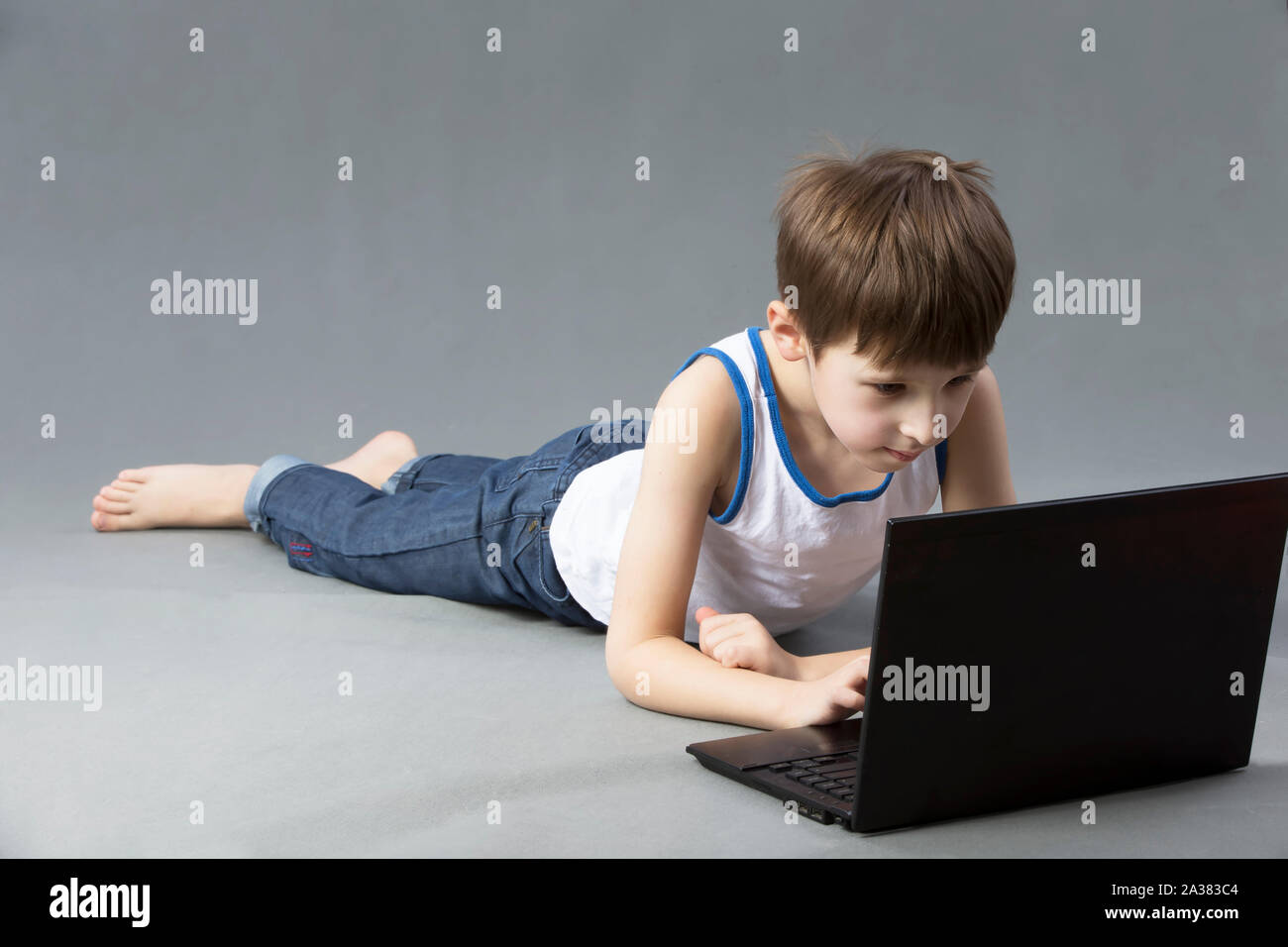 Fat child computer hi-res stock photography and images - Alamy