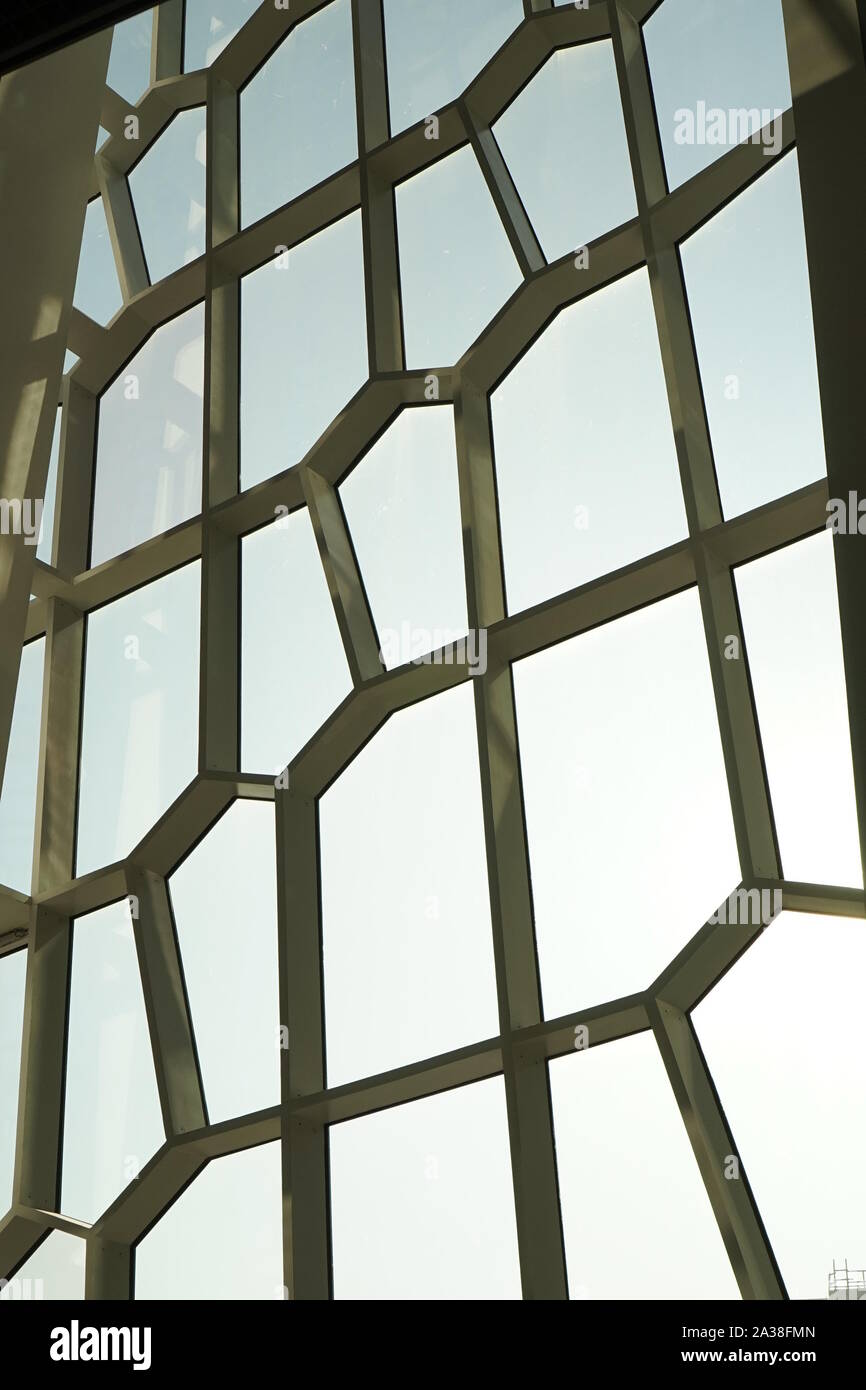 Patterns in modern glass architecture Stock Photo - Alamy
