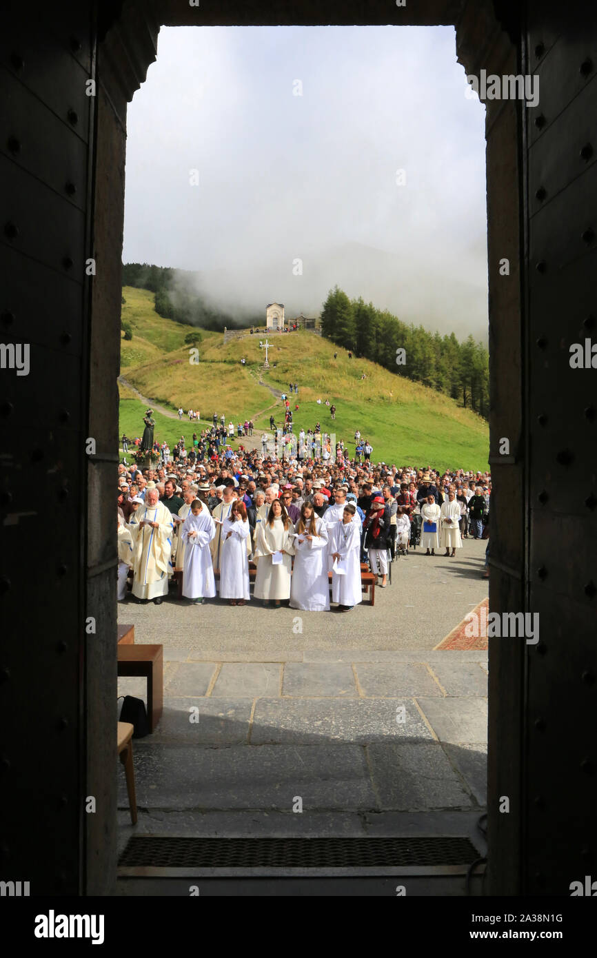 Catholic mass. Holy mass on the solemnity of the Assumption of the blessed Virgin Mary. Shrine of Our Lady of la Salette. Haute-Savoie. Stock Photo