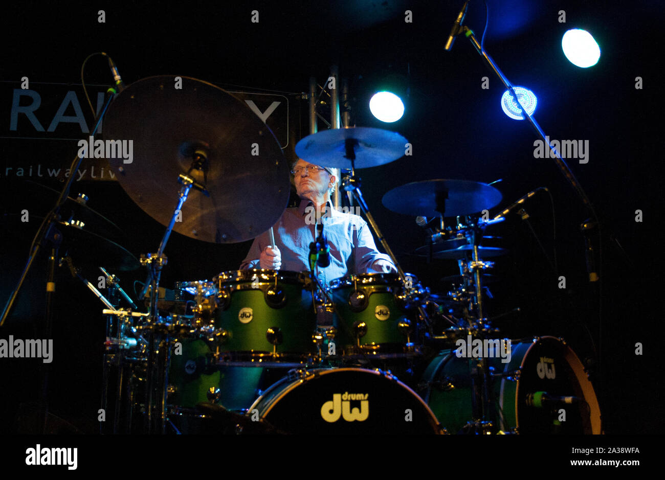 Ginger baker playing at the railway inn Winchester in 2013 Stock Photo