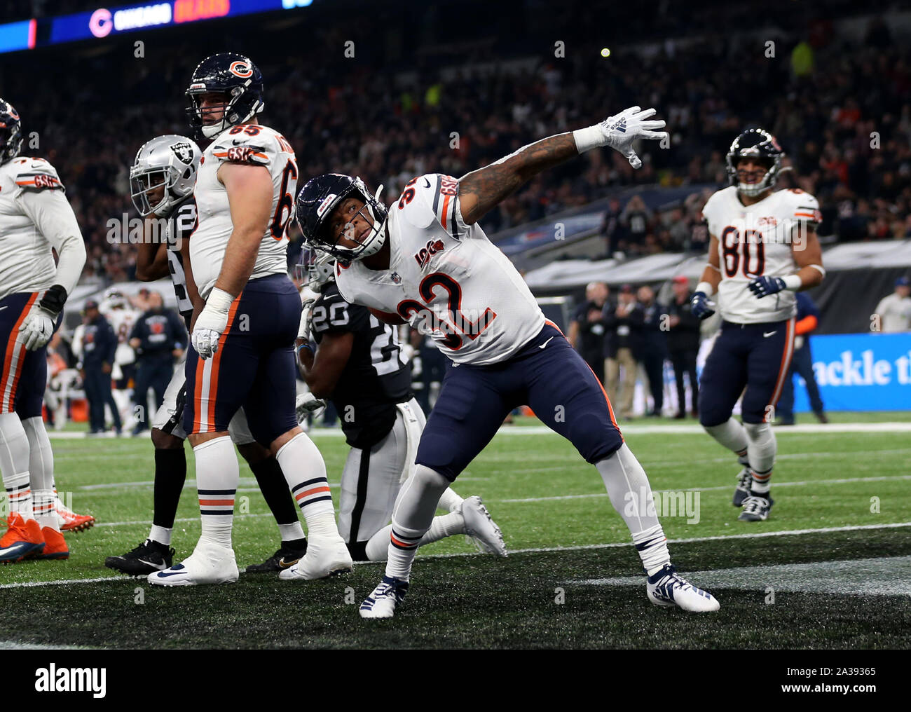 December 18, 2022: Chicago Bears #32 David Montgomery runs in for