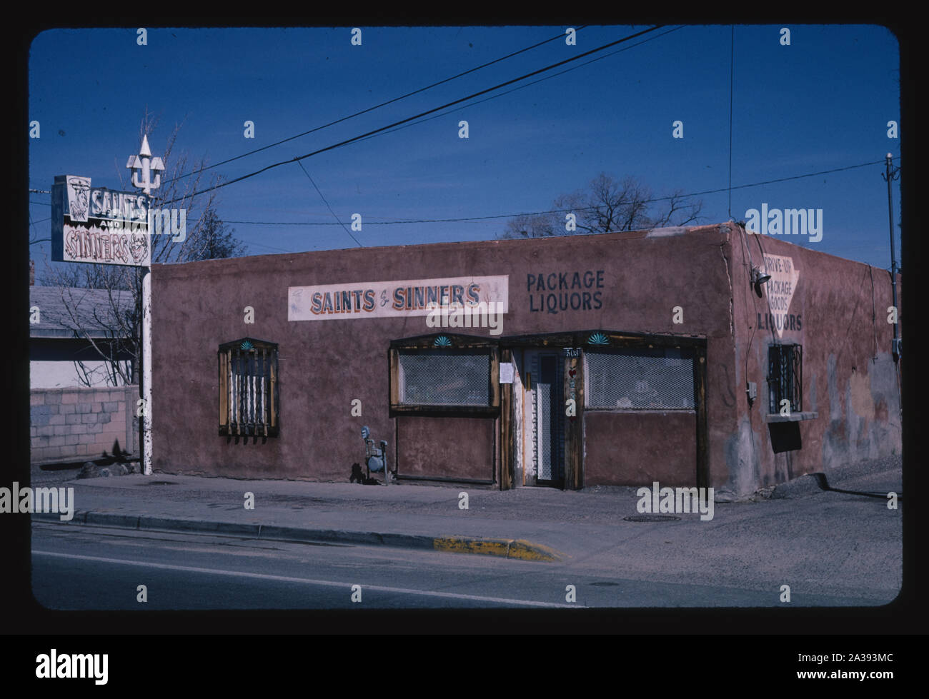 Saints & Sinners Liquor Store, Espanola, New Mexico Stock Photo