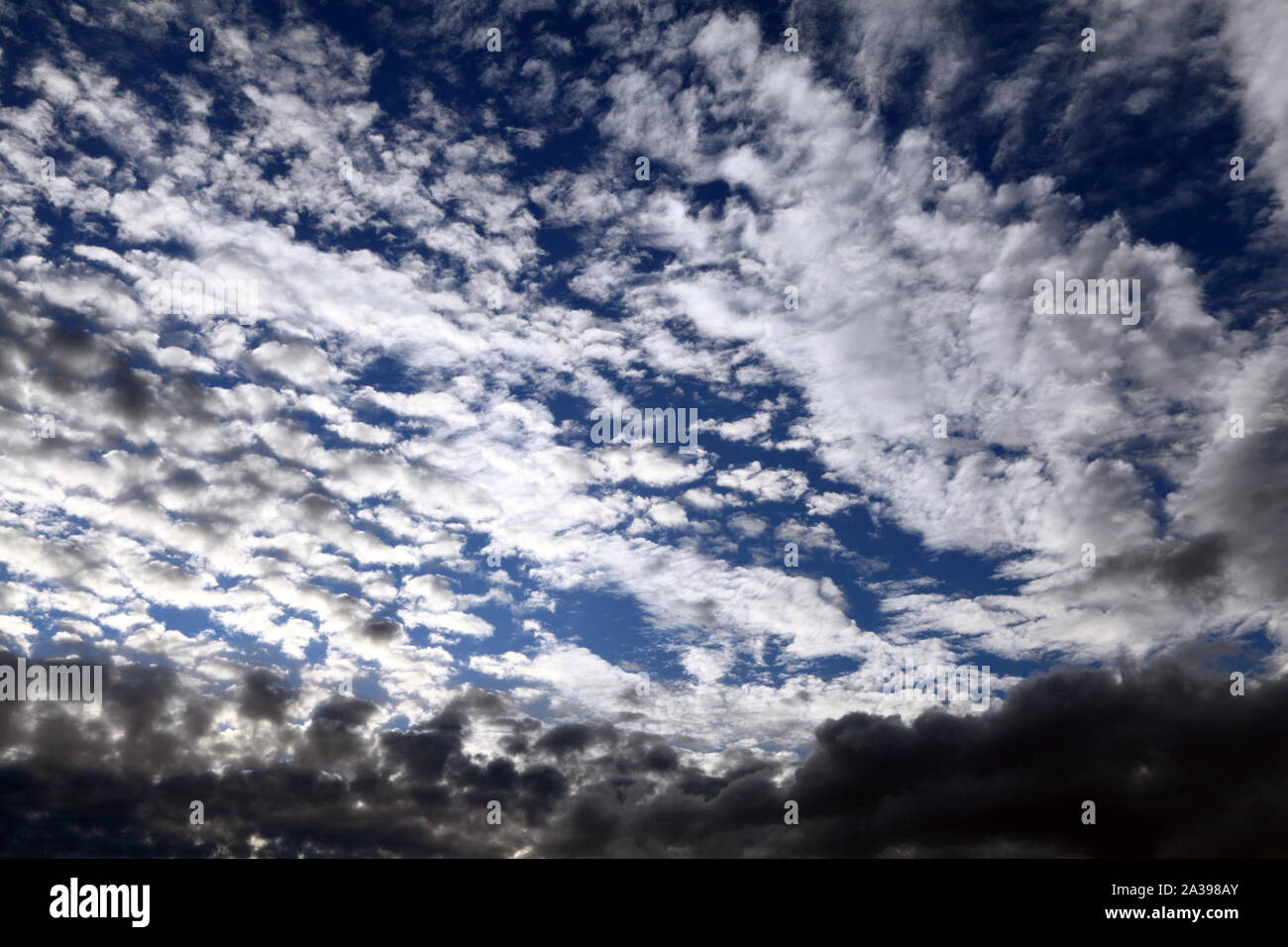 cloud, formation, white clouds, dramatic, sky, meteorology Stock Photo