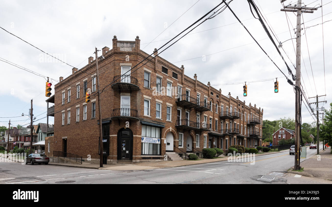 Savage Flats, an early apartment complex in the Avery Street Historic District of Parkersburg