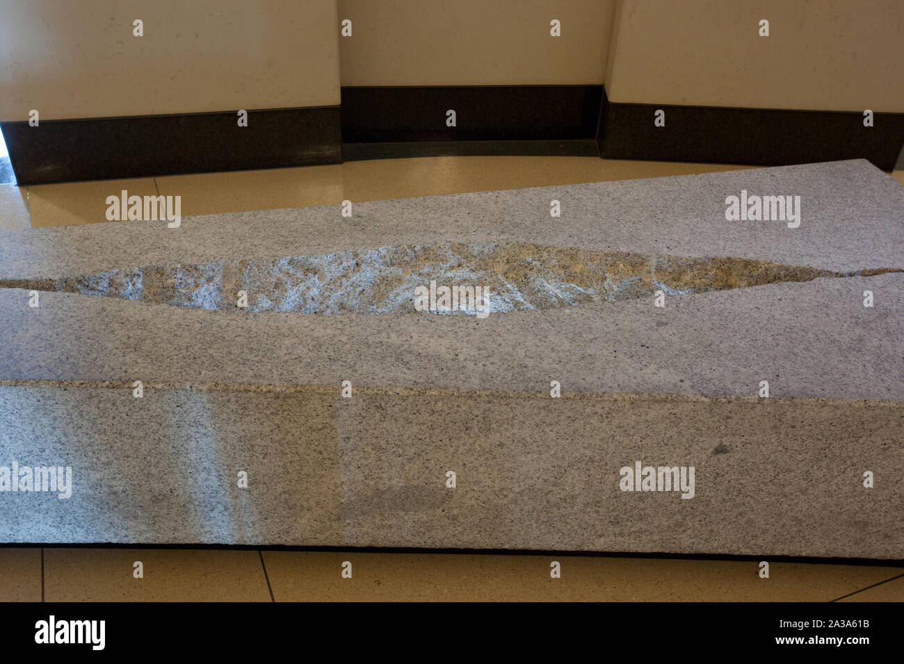 Sculpture Passage No. 3 at the Robert T. Matsui U.S. Courthouse