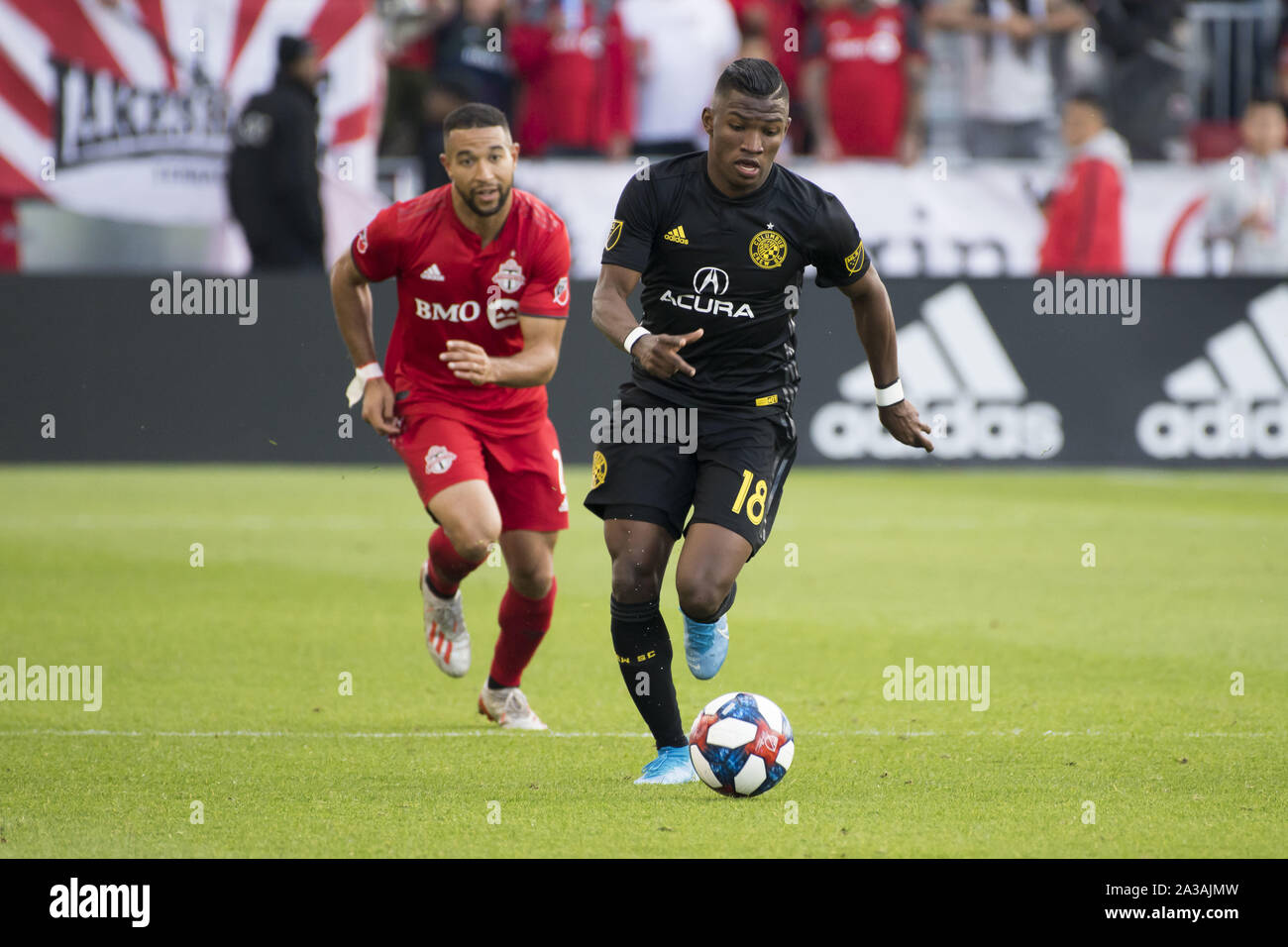 Toronto, Ontario, Canada. 6th Oct, 2019. LUIS DIAZ (18)) in action during the MLS game between between Toronto FC and Columbus Crew SC. Toronto won 1-0 Credit: Angel Marchini/ZUMA Wire/Alamy Live News Stock Photo
