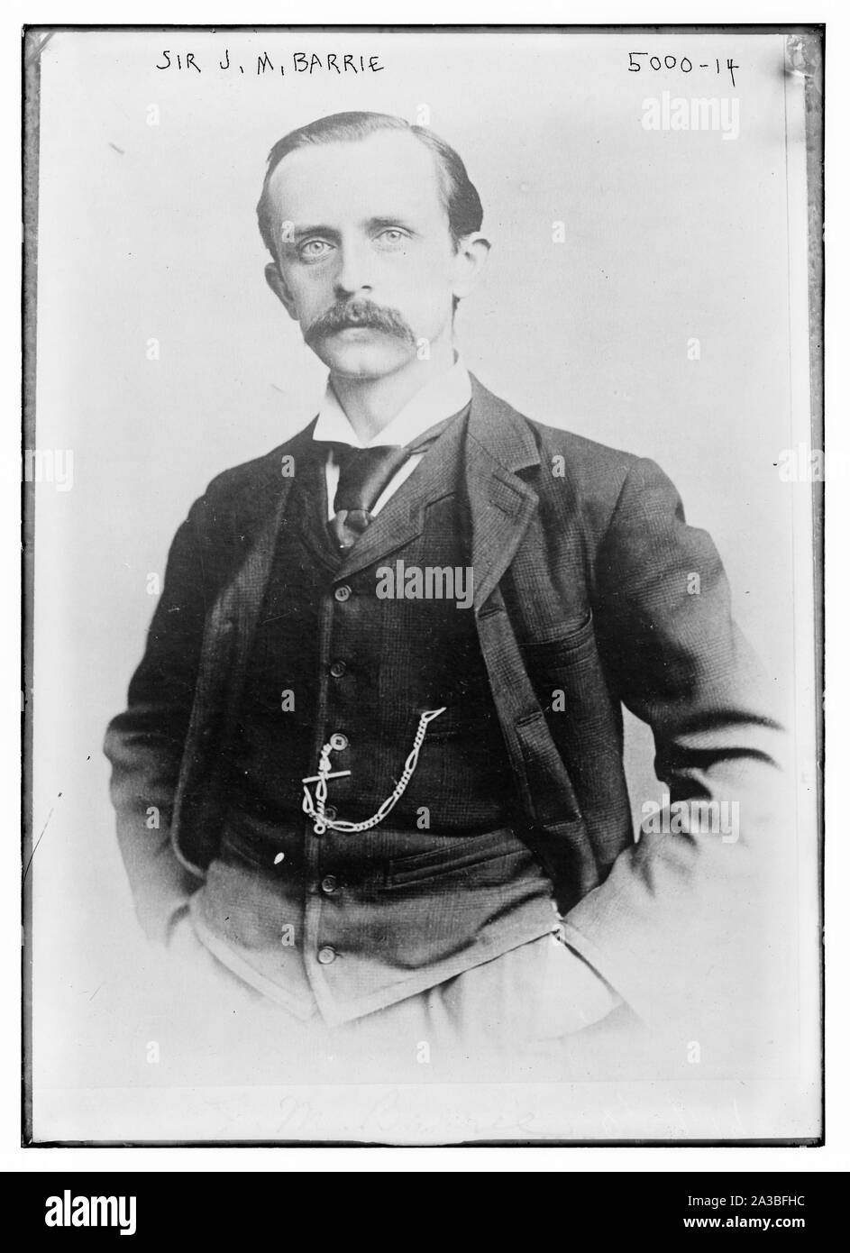 Sir J.M. Barrie Stock Photo Alamy