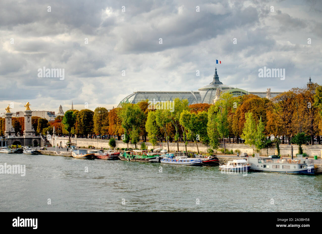 Paris riverside, France Stock Photo Alamy