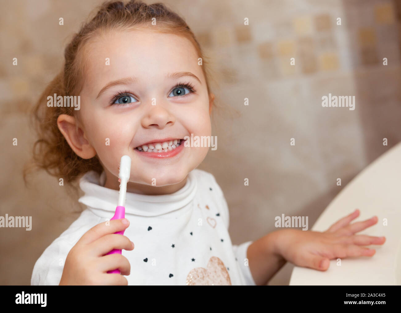 Toothbrush toothpaste bathroom home hires stock photography and images Alamy