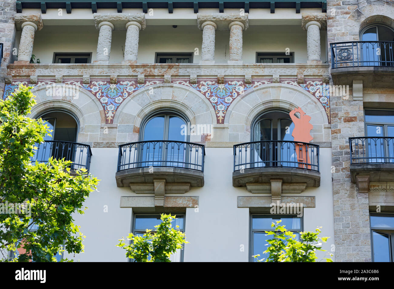 Barcelona; Passeig de Gracia, Architektur, Gaudi, Modernisme, Ausschnitt, Turm Stock Photo